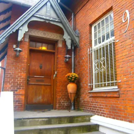 Casa Corner Bed & Breakfast