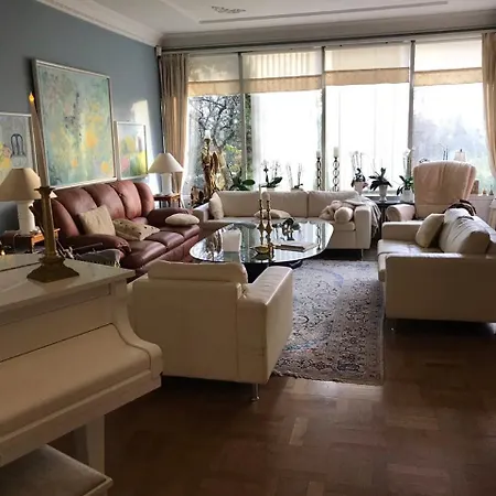 Casa Corner 3*