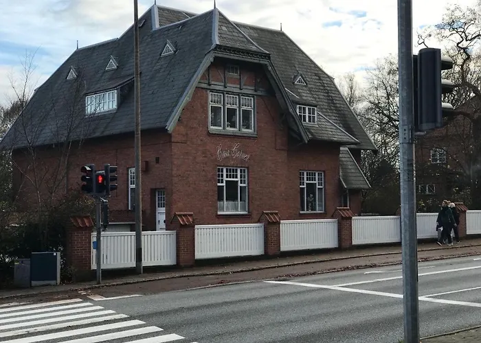 Couette-café Casa Corner Bed & Breakfast 3*