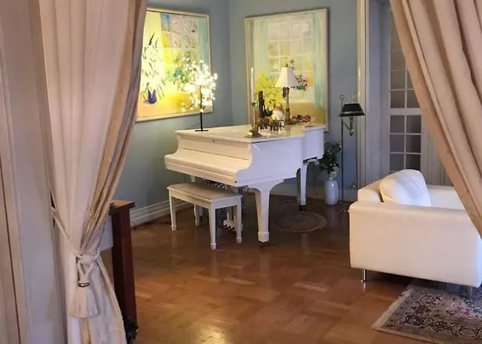 Casa Corner Bed & Breakfast Couette-café