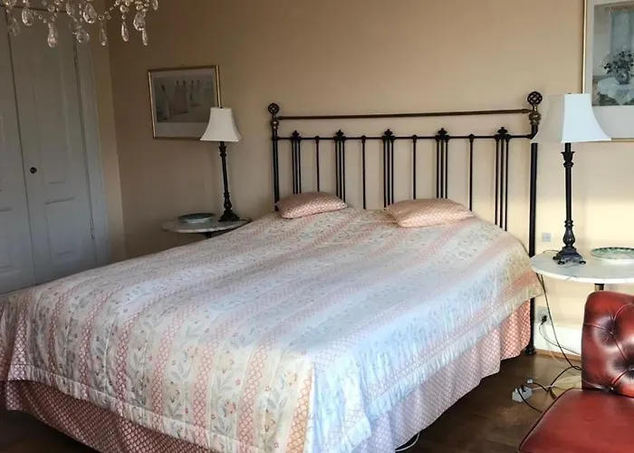 Casa Corner Bed & Breakfast Couette-café 3*