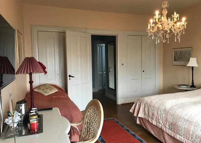 Casa Corner Bed & Breakfast 3*