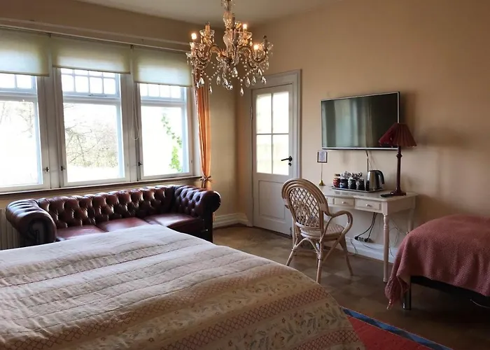 Couette-café Casa Corner Bed & Breakfast 3*